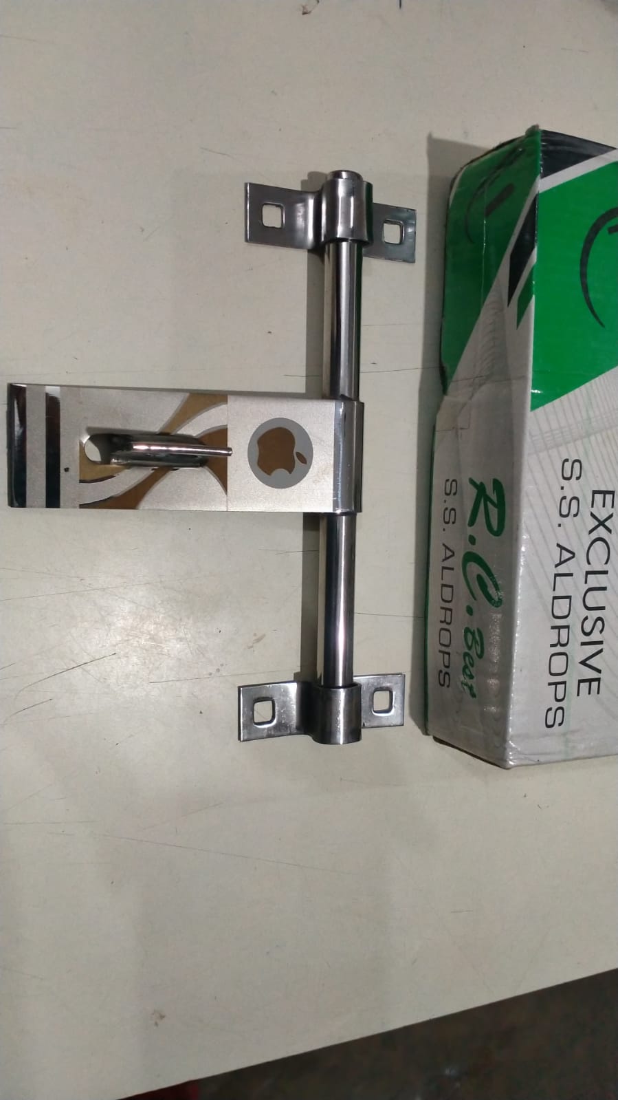 Handle ss apple model